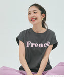 Tシャツ レディース カットソー ロゴTシャツ 半袖 プリント 英字 ロールアップスリーブ  ミディアム丈 メール便可 24aw